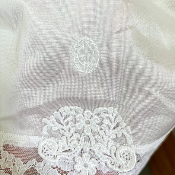 VTG CHRISTIAN DIOR Initial Monogram Satin Lace Half Slip in White SZ S - Picture 5 of 10